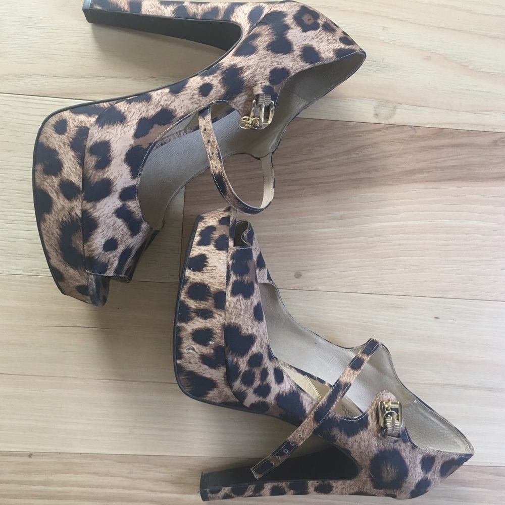 Leopard Print Platform Heels - image 2